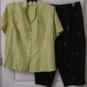 ✂️💲DROP- Light Lime & Navy Silk Capri Set